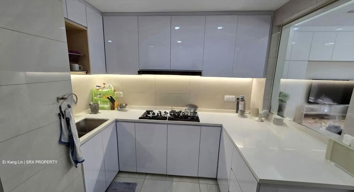 The Vales (D19), Condominium #580846291